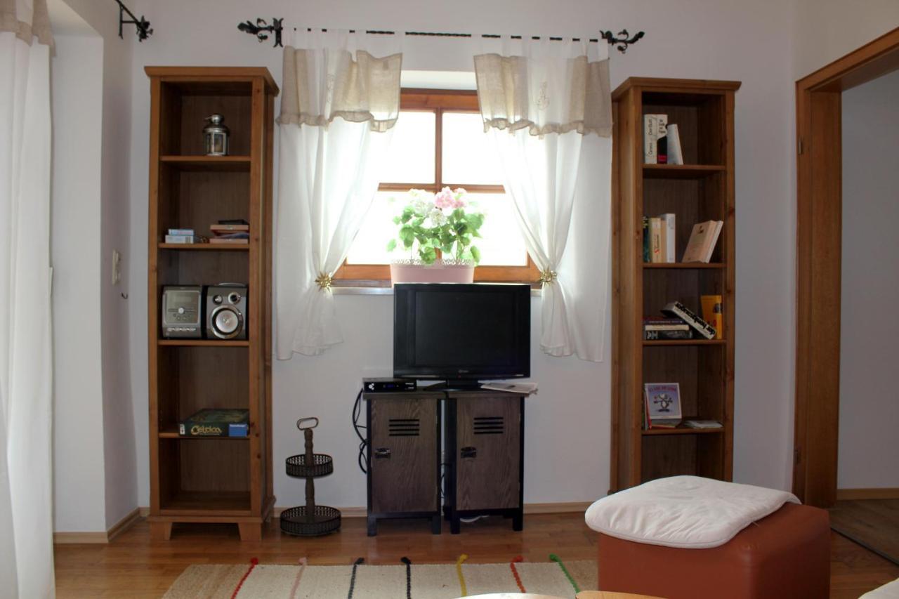 Ferienhaus Wolferstetter Tittmoning ภายนอก รูปภาพ